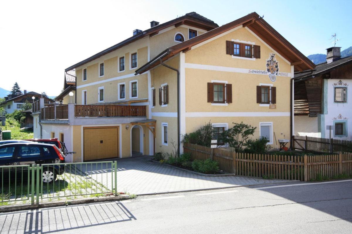 Haus Schmiedhofer Bed & Breakfast Villabassa Exterior photo